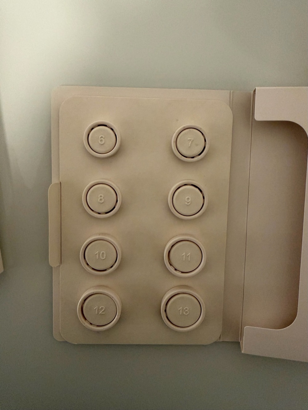 Oura ring sizing kit - Picture 3 of 3